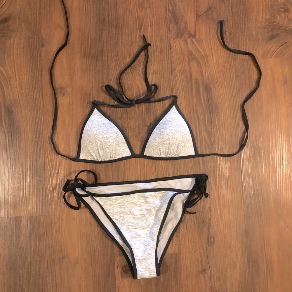 Bathing Suit - Picture 2 of 7